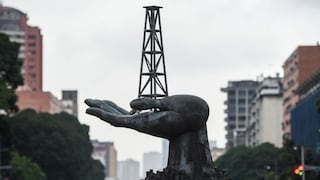 Estatal venezolana PDVSA confirma negociación para venta de petróleo a Estados Unidos