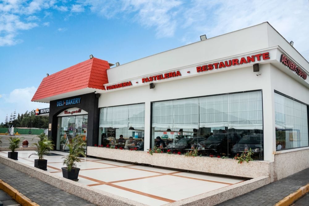 El local de Surco será el primero en incorporar pantallas de autoservicio, con miras a replicar el modelo en la cadena si los resultados son positivos. (Foto: Delibakery)