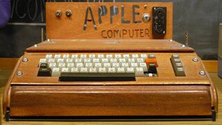 Computadora Apple original construida por Jobs y Wozniak se vende por US$ 400,000