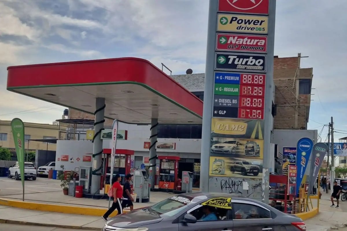 Autorizan operaciones de GLP fuera del horario nocturno para garantizar suministro en el país. (Foto: Andina)