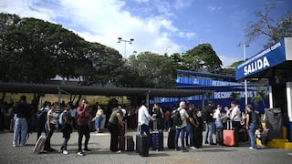 Aeropuerto de Caracas reabre tras graves daños por terremotos en Venezuela