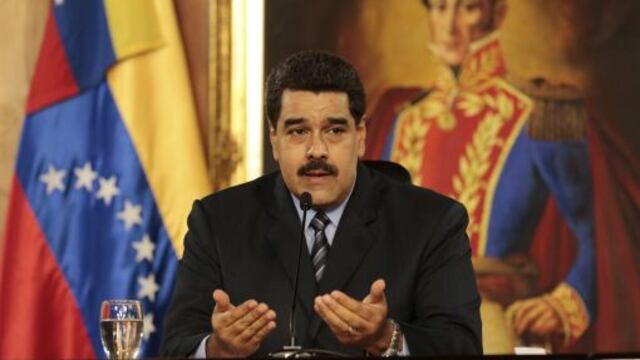 Venezuela: reduce horario laboral de empleados públicos por crisis eléctrica