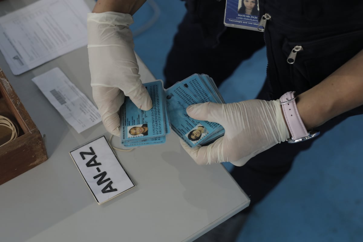 Reniec informó que unas 600,000 personas todavía tienen pendiente recoger su DNI. (Foto: Archivo GEC)