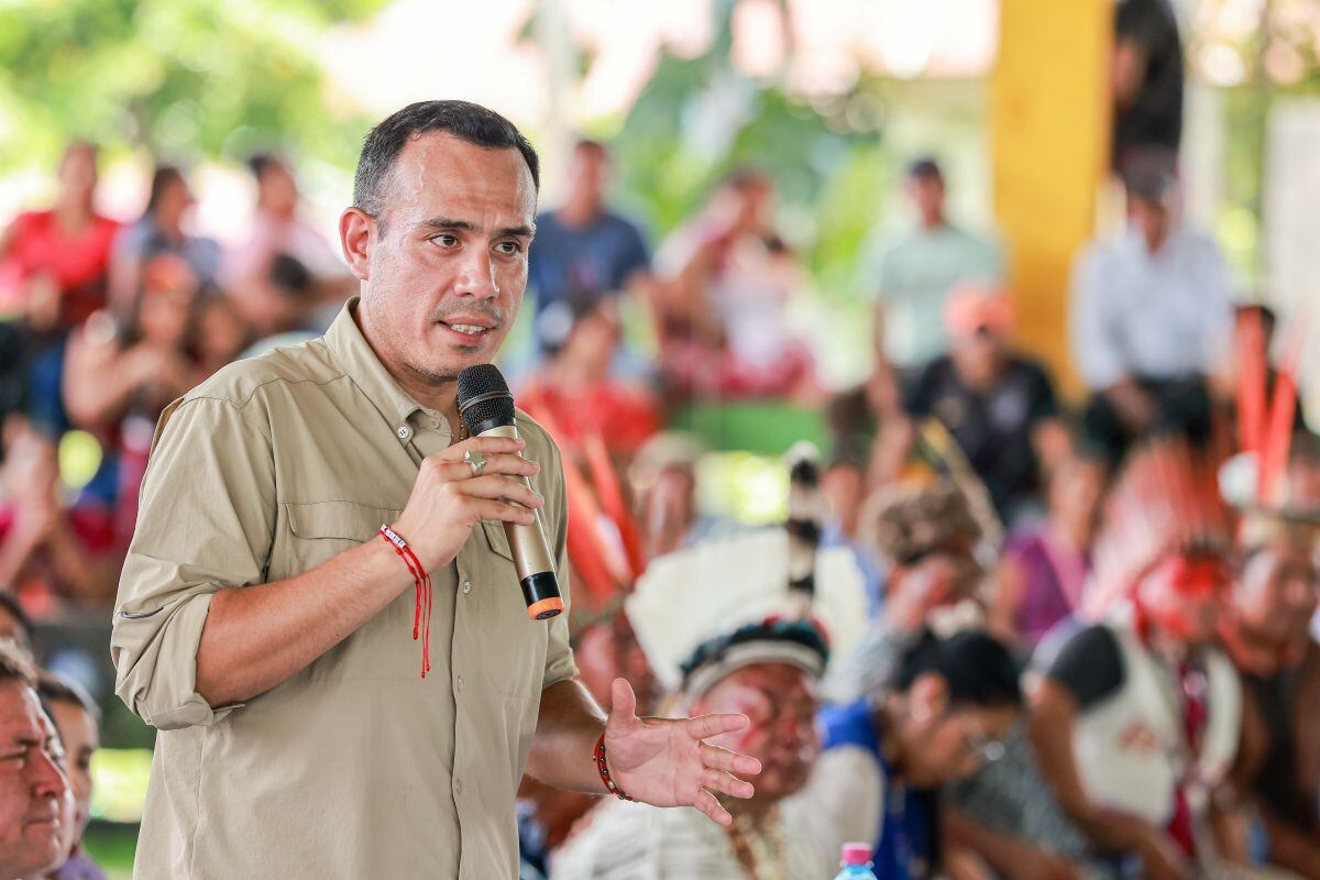 Presidente José Jerí en su momento más crítico tras revelarse reuniones no registradas con empresario chino. Foto: Presidencia.