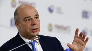 Rusia dice que podría tener que pagar su deuda en moneda extranjera en rublos por las sanciones