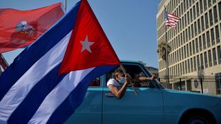 Al fin del reinado de Castro, Cuba enfrenta debacle de la deuda