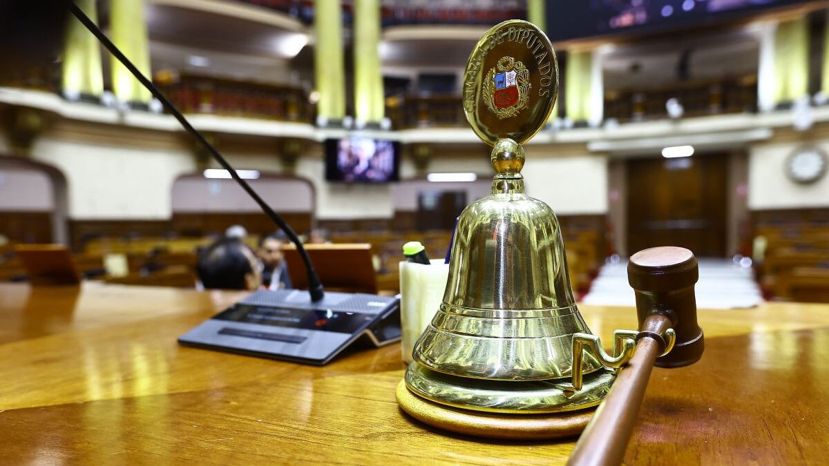Facultades legislativas: dictamen se debatirá este martes en el pleno de Cámara de Diputados