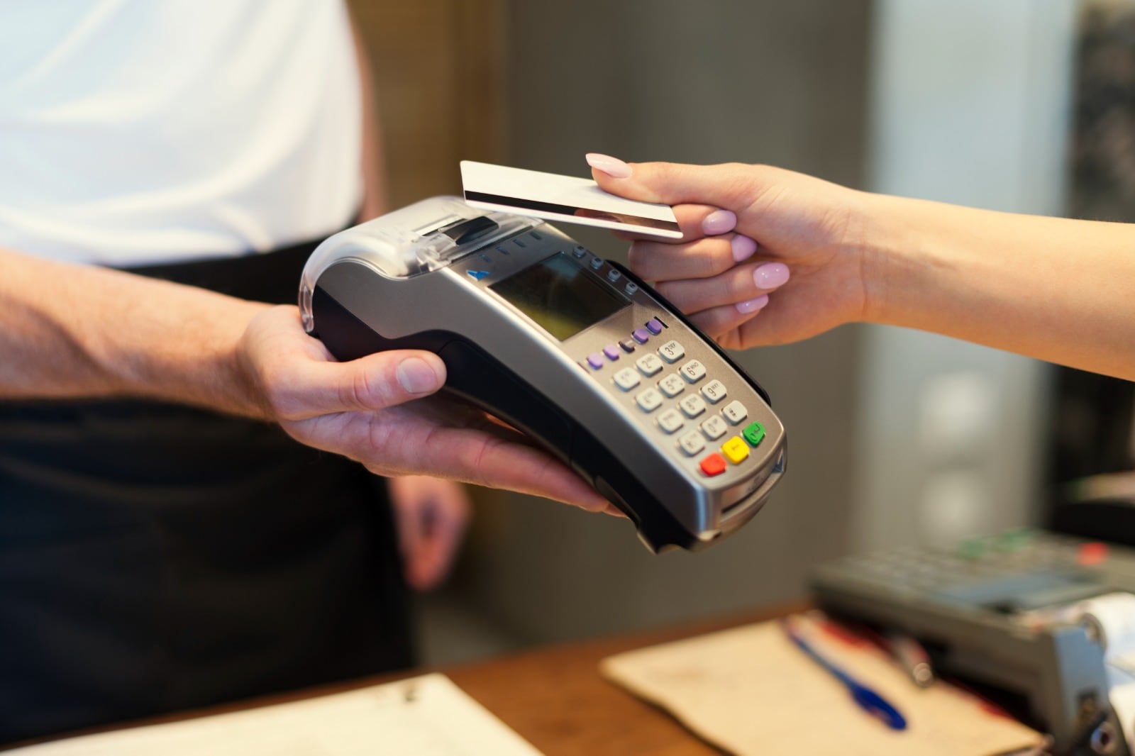 El consumo de los hogares peruanos volvió a tomar impulso en julio, luego de la moderación que había registrado desde marzo, informó BBVA Research. (Imagen: Magnific)