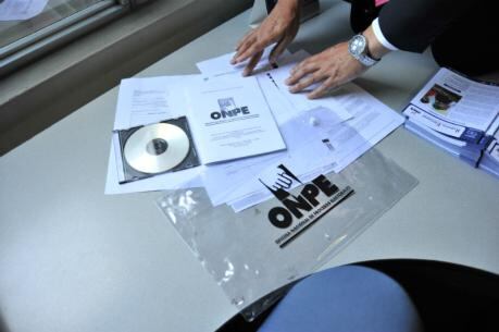 ONPE explica cuándo se puede comprar los kits de revocatoria de autoridades regionales y municipales del periodo 2023-2026. (Foto: Andina)
