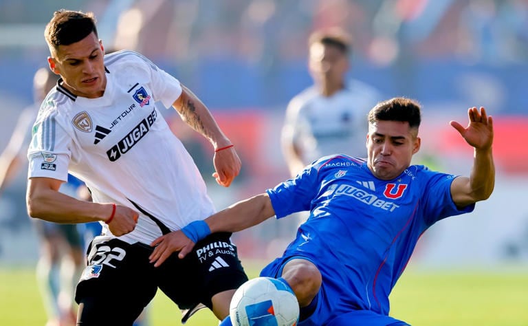 Colo Colo vs. U. De Chile se enfrentan por el Campeonato Nacional de Chile. (Foto: Getty Images)