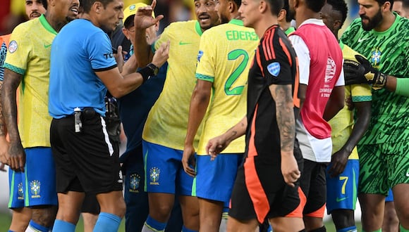 Brasil se clasifica a cuartos de final de la Copa América 2024 como segundo del grupo D tras el empate (1-1) ante Colombia. (Foto: Patrick T. Fallon / AFP)