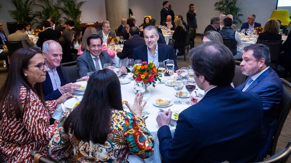 Integratel Perú convocó a líderes empresariales para compartir los progresos y las iniciativas que ha venido implementando durante los últimos seis meses.