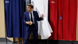 Francia vota en unas elecciones parlamentarias decisivas para Macron