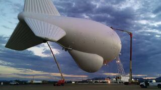 Cómo es el globo aerostático que es usado para vigilar la frontera en Texas