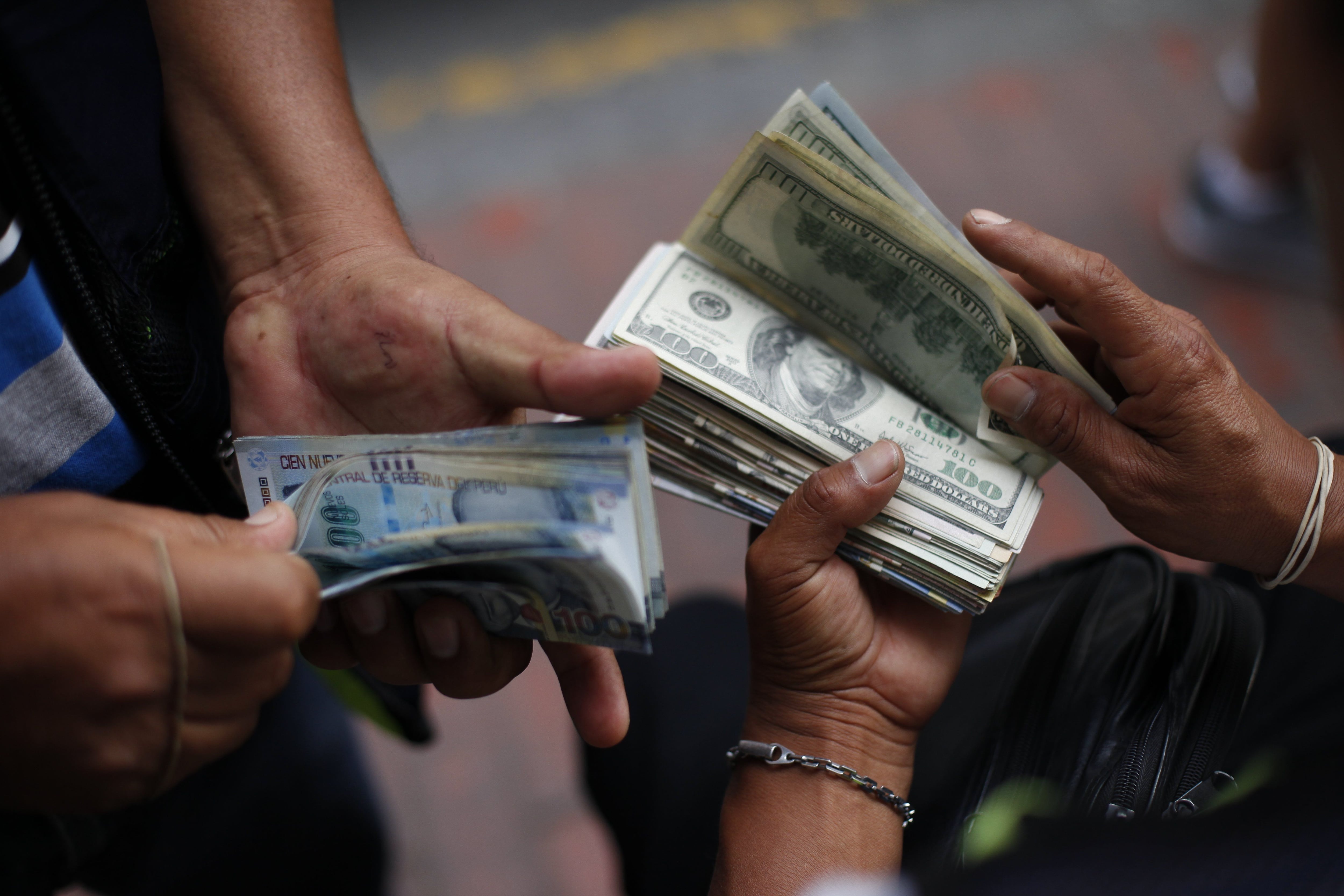 Dólar. (Foto: GEC)
