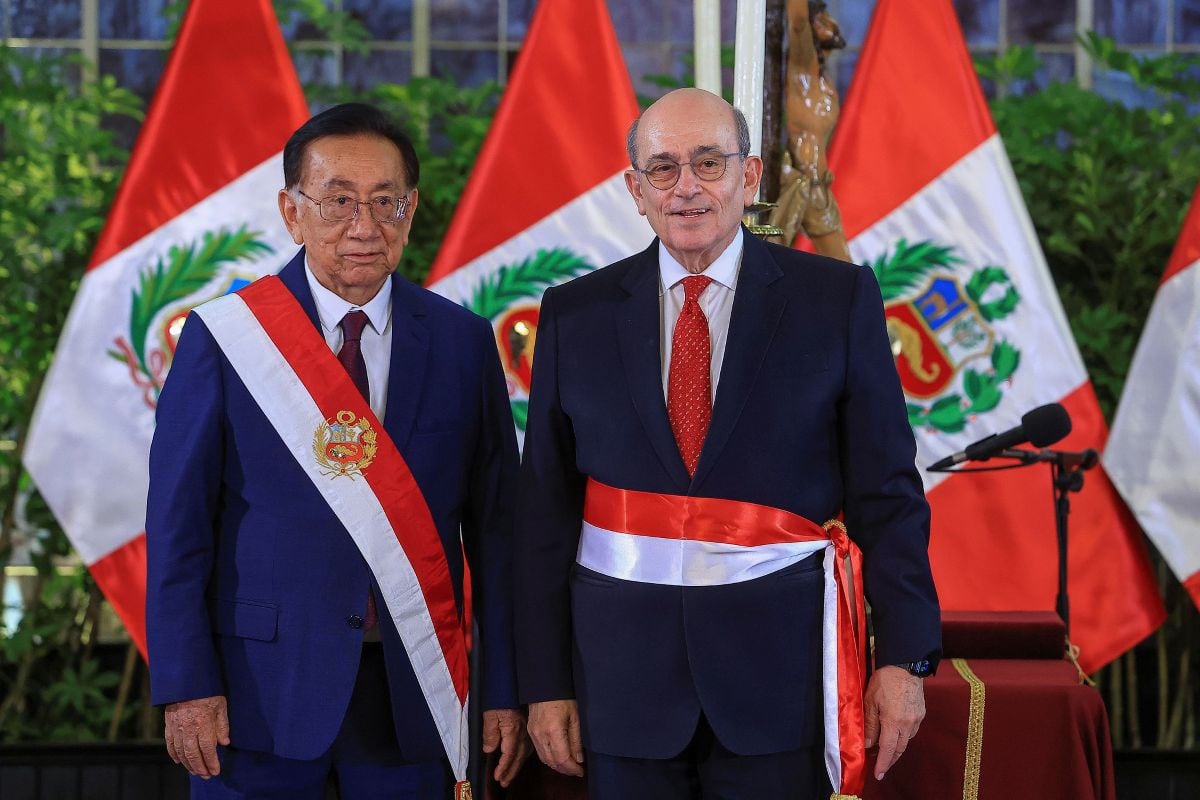 Hugo de Zela fue ratificado como ministro de Relaciones Exteriores. Foto: Presidencia.