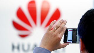 Huawei apunta a un revés en sus ventas por presión de EE.UU.