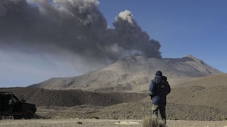 Volcán Ubinas vuelve a reportar fuerte explosión y alcanza una altura de 4,000 metros