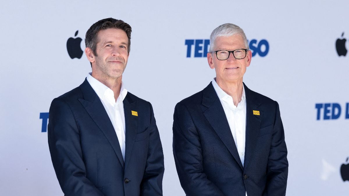 Los montos que percibirán John Ternus y Tim Cook en sus nuevos cargos en Apple