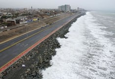 Cierran tramo de la Costa Verde en el Callao tras accidentes y oleajes anómalos