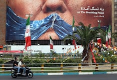 Trump ordena detener bombardeos contra Irán para negociar un acuerdo