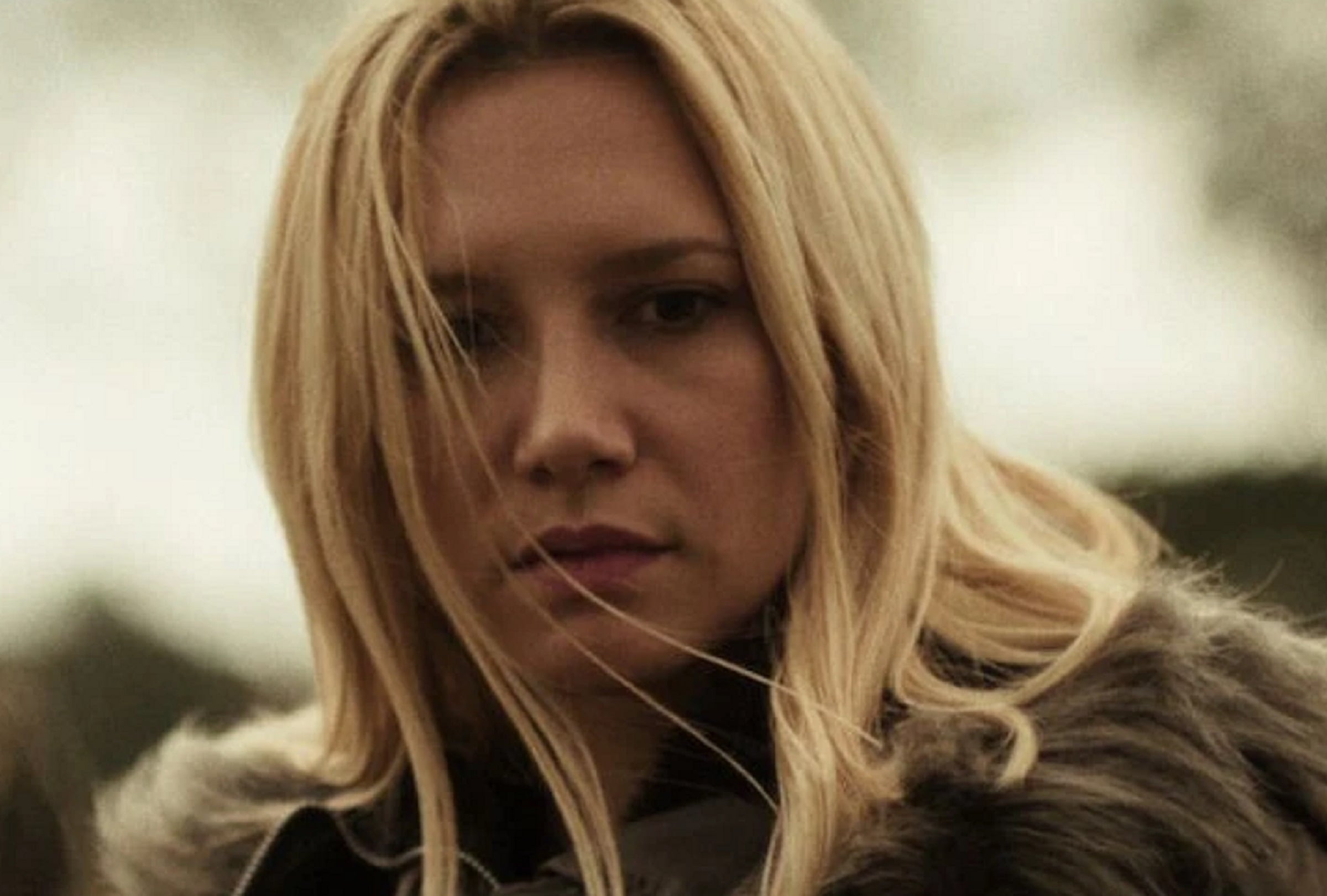 Lorena Comparato como Elize Matsunaga en la película brasileña "Elize: Sombras de una mujer" (Foto: Netflix)