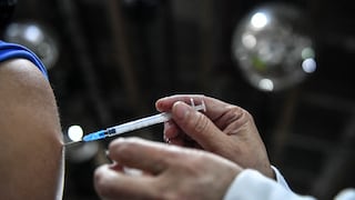 El COVID persistente también es un riesgo para las personas vacunadas
