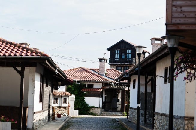 Estas localidades ofrecen vivienda más barata, comunidades caminables y un estilo de vida más relajado que las grandes ciudades. (Foto referencial: Freepik)