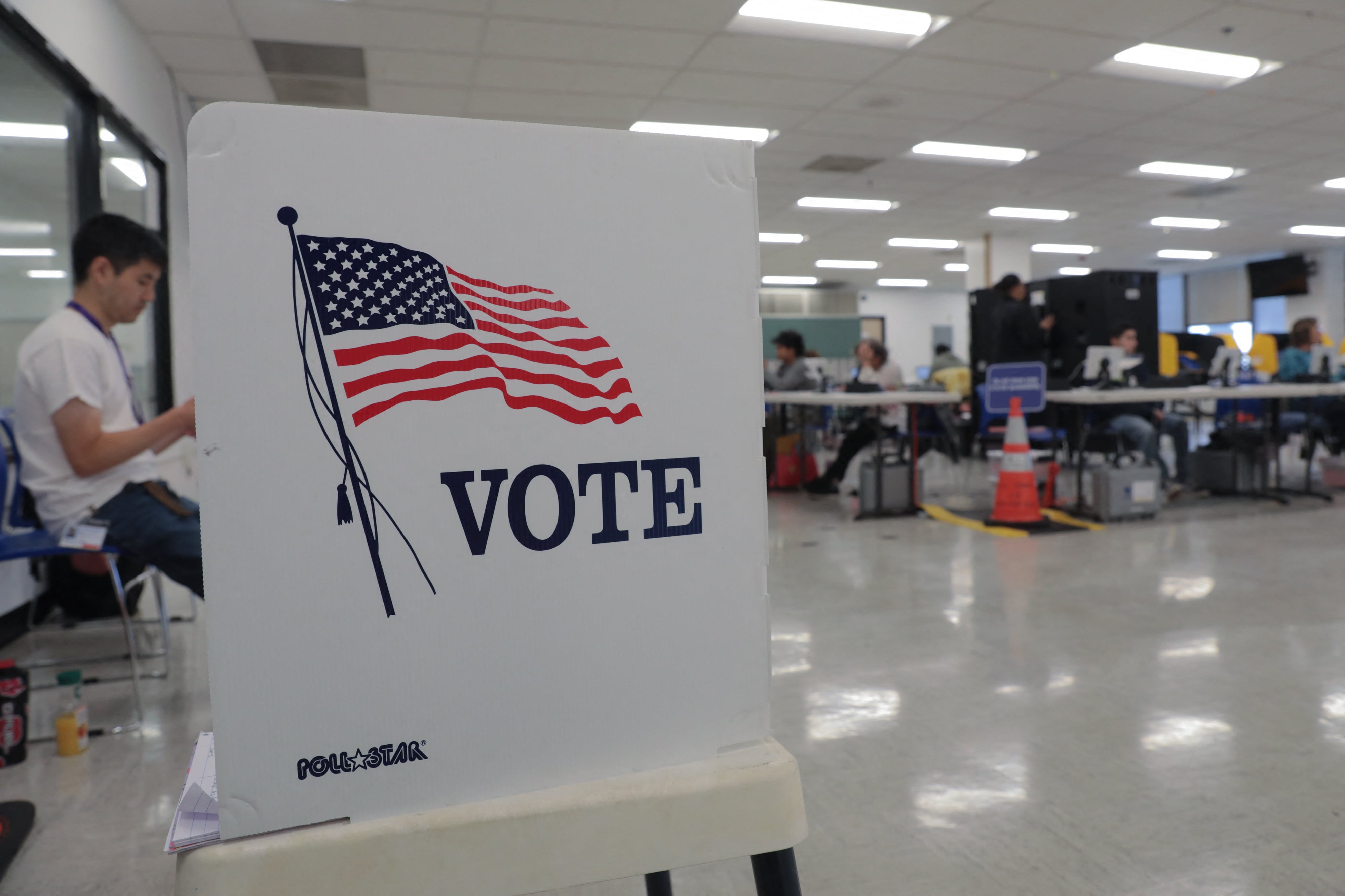 Esta nueva ley cambia cierta disposición sobre el registro de votantes en California (Foto: AFP)