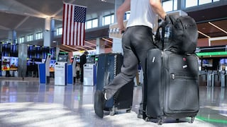 EE.UU. suspende procesamiento de visas para 75 países, incluidos Brasil y Rusia