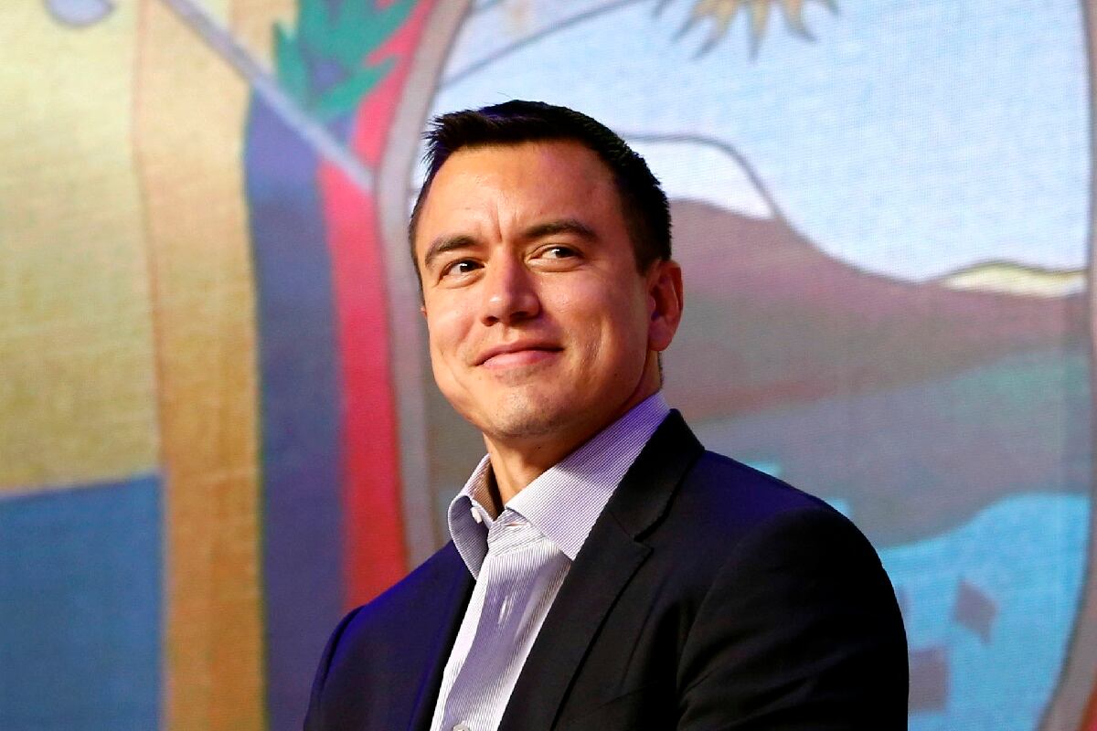 Presidente de Ecuador, Daniel Noboa, llega hoy al Perú para participar en XV Gabinete Binacional. Foto de la Embajada de Ecuador / EFE)