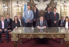 Javier Milei desregula economía por decreto y envía paquete de reformas al Congreso