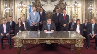 Javier Milei desregula economía por decreto y envía paquete de reformas al Congreso