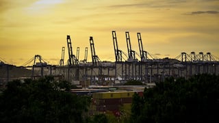 APM Terminals operará temporalmente dos puertos en torno al Canal tras salida de CK Hutchison
