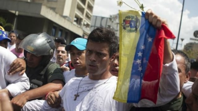 Opositor venezolano Leopoldo López rechazó casa por cárcel, según esposa