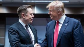 Al mando del Departamento de Eficiencia Gubernamental (DOGE, siglas en inglés), Musk recibió la tarea de Trump de recortar los empleos del gobierno y lo que considera gastos innecesarios. (Foto: AFP)