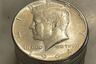 ¿Cómo identificar las monedas de 50 centavos de Kennedy que valen hasta US$26,500?