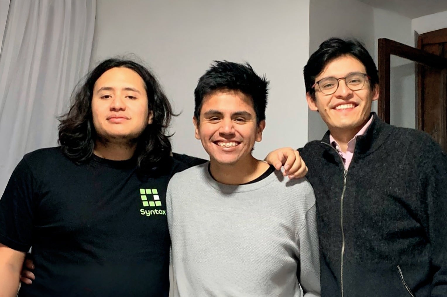 Diego Salazar, Pedro Domínguez y Matías Avendaño fundaron Dentito. (Foto: Encuentro).
