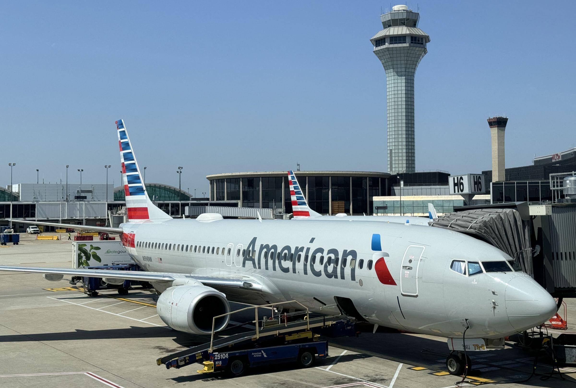 Las aerolíneas tienen convenios para el traslado de su personal, pero ponen ciertas condiciones (Foto: AFP)