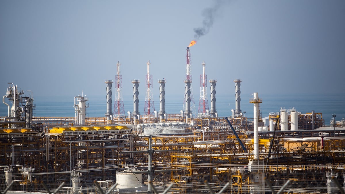 Irán descubre nuevas reservas de gas en un yacimiento en el sur del país