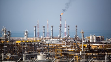 Tres plataformas de gas en Irán retoman producción luego de ataques de Israel y EE.UU.. (Foto de Behrouz MEHRI / AFP).