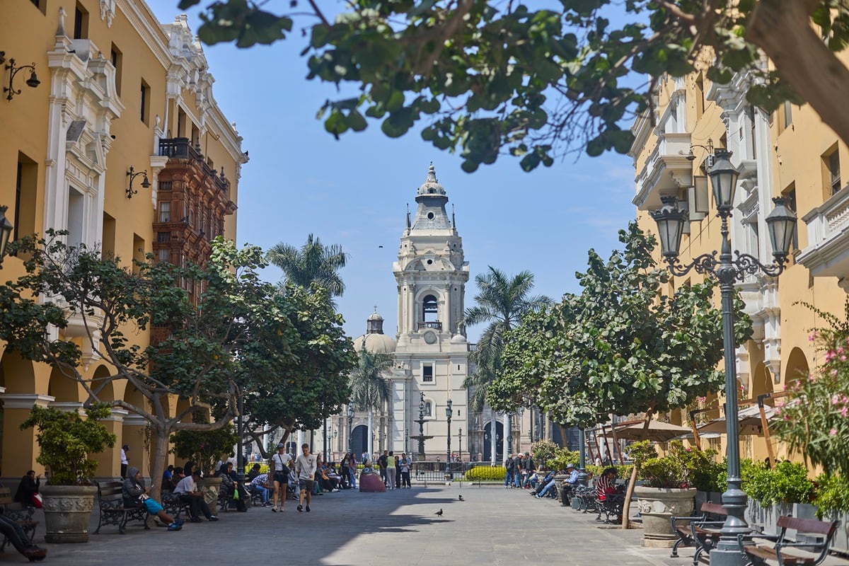 Pasaje Santa Rosa es uno de los lugares del Centro de Lima que recibe a nuevos operadores. (Foto: César Campos)