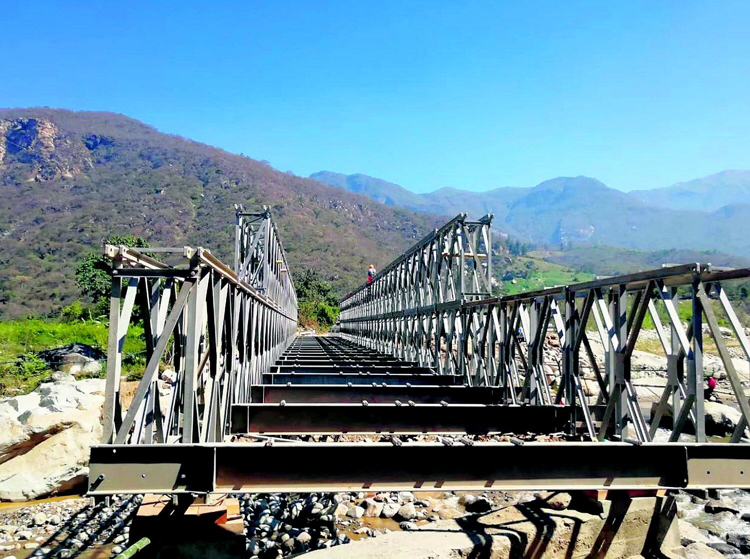 Anuncian compra de puentes para regiones afectadas por el FEN. (Foto: Difusión)