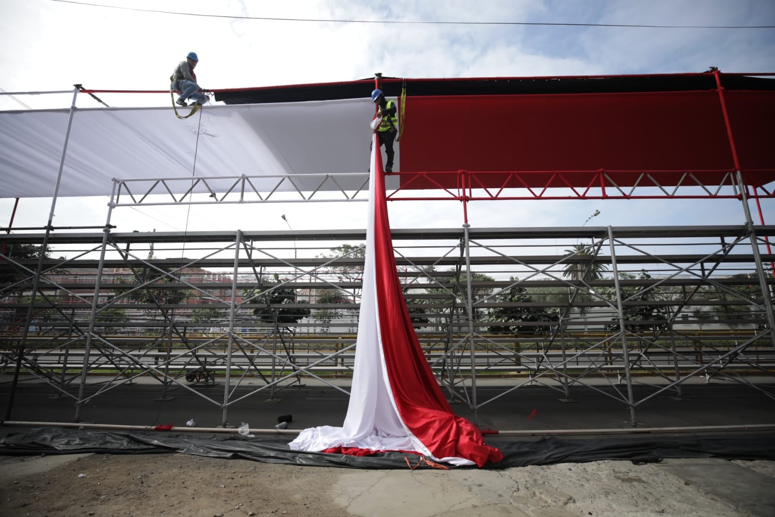 Así avanzan las preparaciones para la Gran Parada Militar y el desfile cívico del 29 de julio del 2026. (Fotos: Diana Marcelo / @photo.gec)