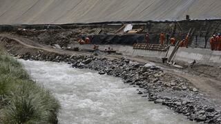 Lluvias y granizadas extremas colocan en riesgo de colapso a relavera en Pasco