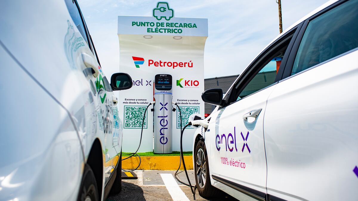 Hay alrededor de 30 puntos de recarga para vehículos eléctricos. Dos de ellos se encuentran en grifos de Lima. (Foto: EnelXPerú)