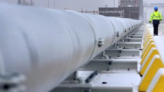 Shell y TotalEnergies acusadas de comercializar gas ruso