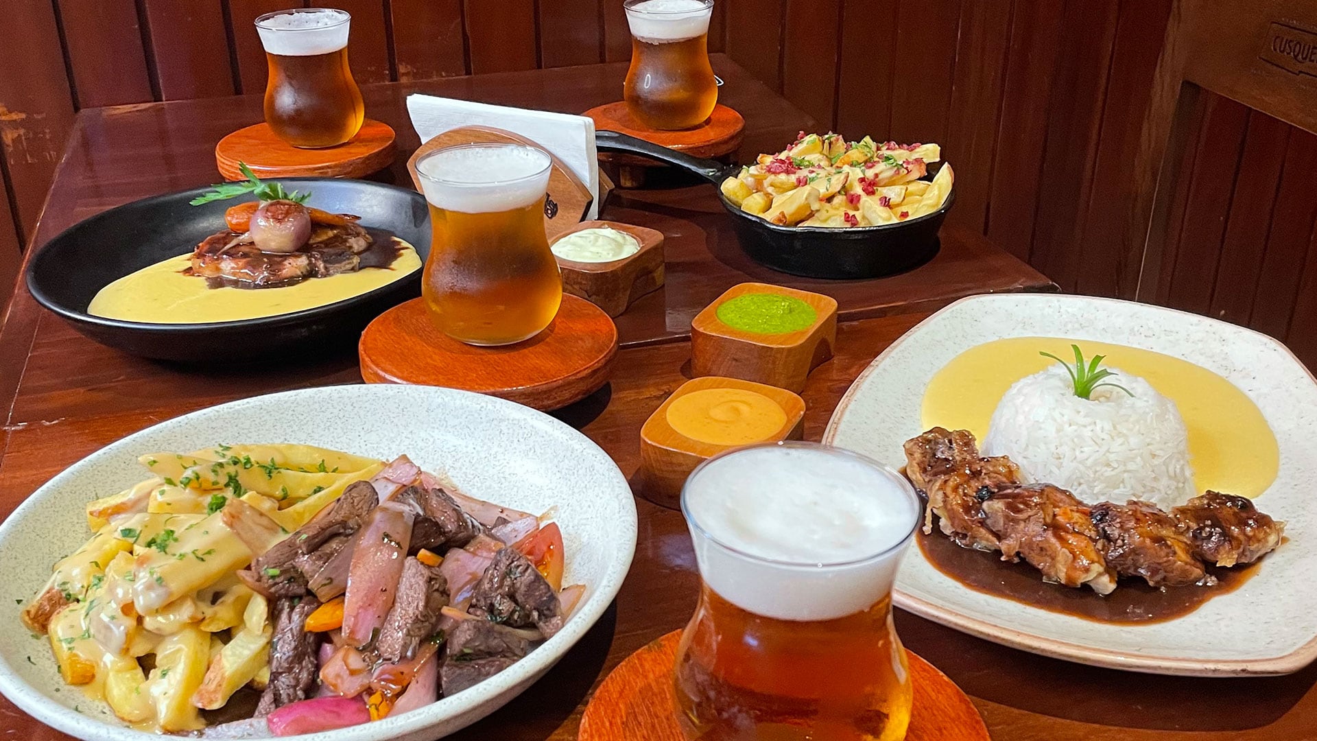 Pese a no haber clasificado, hay interés por parte de los peruanos en el Mundial. (Foto: Rincón cervecero)