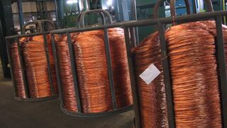 Guerra comercial golpea precio del cobre, que cae 1.8% en la semana