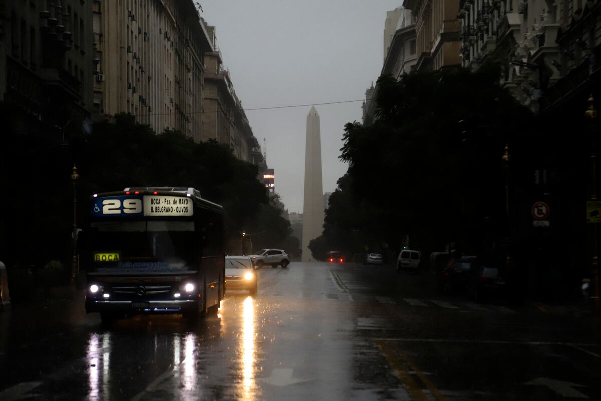 Desde comienzos de mes, la prima de riesgo de Argentina trepó un 15.8%, hasta los 2,748 puntos básicos, su nivel más alto desde mayo del 2020. (Photo by Juan VARGAS / NOTICIAS ARGENTINAS / AFP) / Argentina OUT / RESTRICTED TO EDITORIAL USE - MANDATORY CREDIT AFP PHOTO / NOTICIAS ARGENTINAS / Juan VARGAS - NO MARKETING - NO ADVERTISING CAMPAIGNS - DISTRIBUTED AS A SERVICE TO CLIENTS